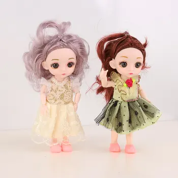 6-инчов кукла в кутия за подарък за момичета, реалистична имитация на подвижността на ставите, на случаен стил семейни играчки